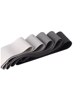 Especificaes Kit ElsticoResistido Mini Band 5 Nveis, Composio: TPE, Peso aproximado: 190g, Resistencia:Verde: 2-5 Kg,Azul: 5-7 Kg , Amarela: 7-9 Kg, Vermelha: 9-14 Kg, Preta: 16-18 Kg, Dimenses aproximadas: 30cm x 5cm,Espessura:0,35mm a 1,1mm.